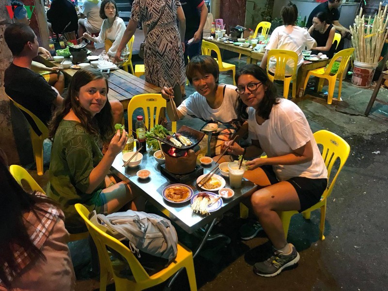 Hương vị Việt Nam níu chân du khách Hương vị Việt Nam níu chân du khách