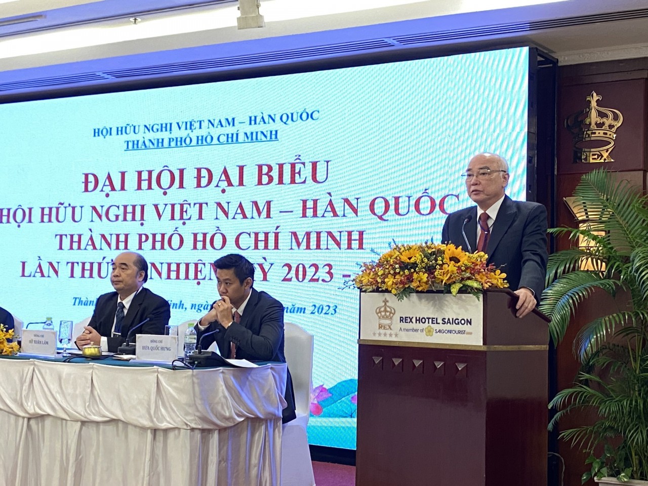 Ông Phan Nguyễn Như Khuê, Ủy viên Ban Thường vụ Thành ủy, Trưởng Ban Tuyên giáo Thành ủy, Chủ tịch Hội hữu nghị Việt Nam - Hàn Quốc TP.HCM phát biểu tại Đại hội (Ảnh: HUFO) Ông Phan Nguyễn Như Khuê, Ủy viên Ban Thường vụ Thành ủy, Trưởng Ban Tuyên giáo Thành ủy, Chủ tịch Hội hữu nghị Việt Nam - Hàn Quốc TP.HCM phát biểu tại Đại hội (Ảnh: HUFO)