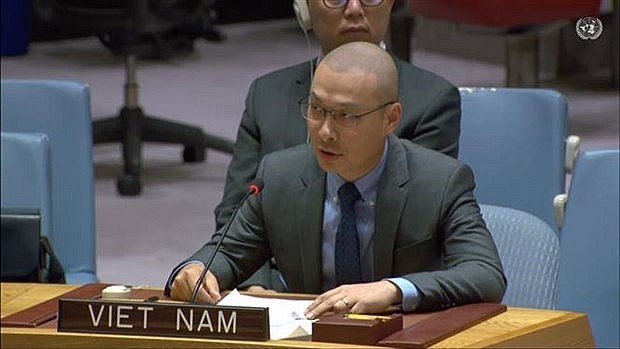 Minister Counsellor and deputy head of the Permanent Delegation of Vietnam to the UN Nguyen Hoang Nguyen speaks at the debate. (Photo: VNA) Minister Counsellor and deputy head of the Permanent Delegation of Vietnam to the UN Nguyen Hoang Nguyen speaks at the debate. (Photo: VNA)