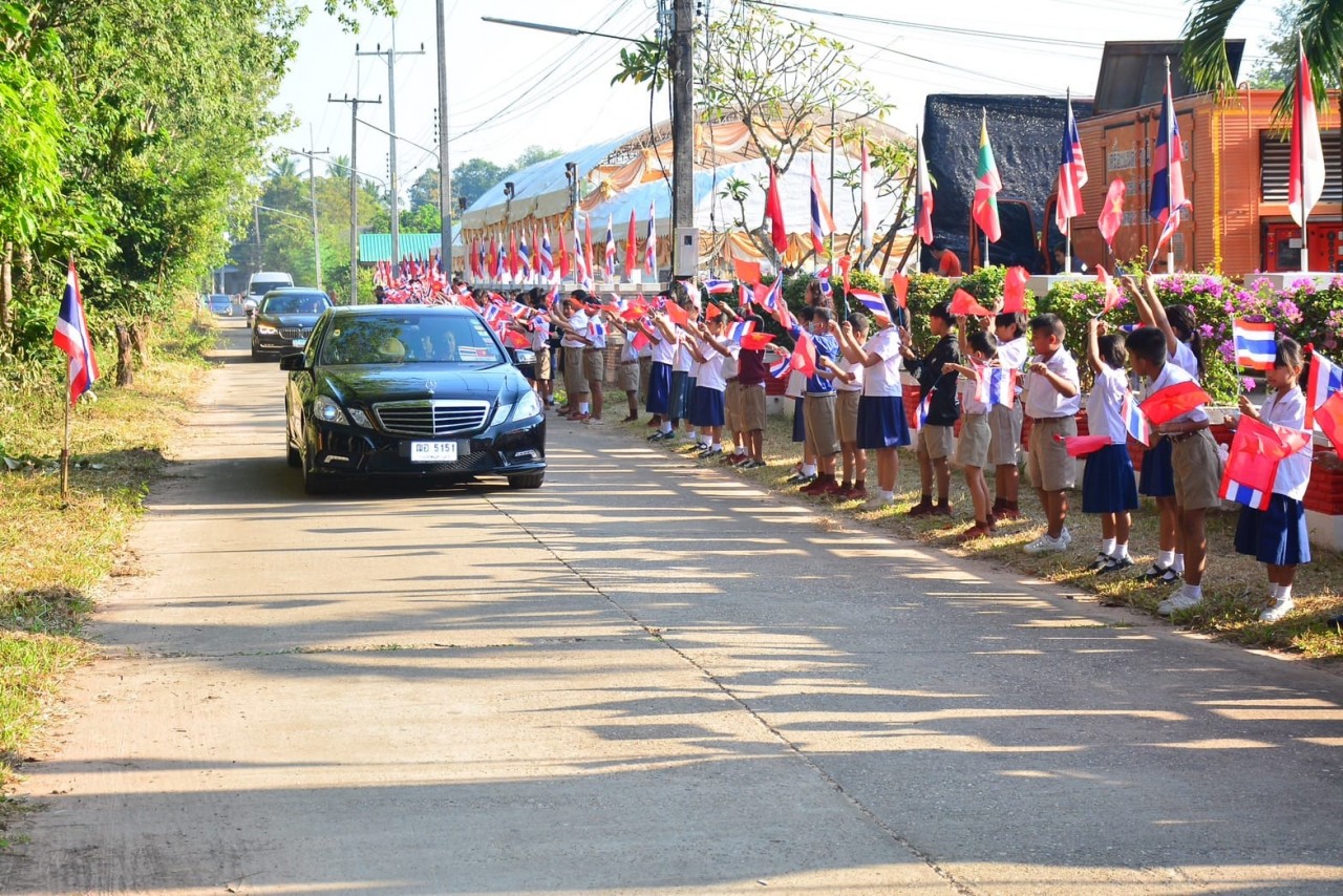 Chủ tịch Quốc hội thăm Khu di tích Chủ tịch Hồ Chí Minh tại Udon Thani (Thái Lan) Chủ tịch Quốc hội thăm Khu di tích Chủ tịch Hồ Chí Minh tại Udon Thani (Thái Lan)