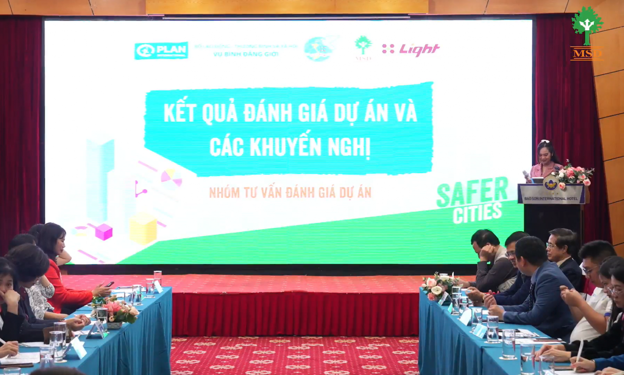 Xây dựng các thành phố an toàn, thân thiện và có trách nhiệm với các em gái Xây dựng các thành phố an toàn, thân thiện và có trách nhiệm với các em gái
