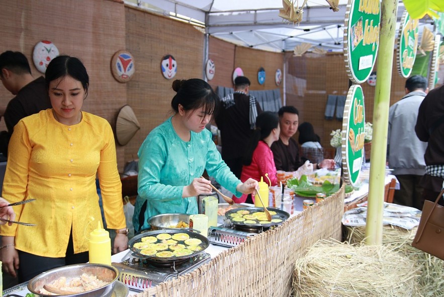 2023 International Food Festival - Gathering Place for Cultures and Cuisines 2023 International Food Festival - Gathering Place for Cultures and Cuisines