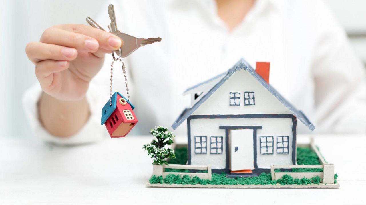 Lãi suất tiết kiệm xuống thấp chưa từng có, ngân hàng nào cho vay mua nhà thấp nhất? Lãi suất tiết kiệm xuống thấp chưa từng có, ngân hàng nào cho vay mua nhà thấp nhất?
