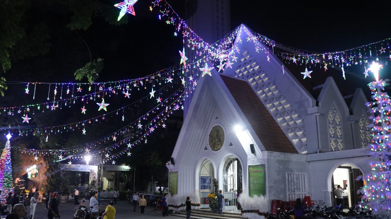Noel 2023: Những điểm check-in giáng sinh tại Sài Gòn không thể bỏ qua Noel 2023: Những điểm check-in giáng sinh tại Sài Gòn không thể bỏ qua