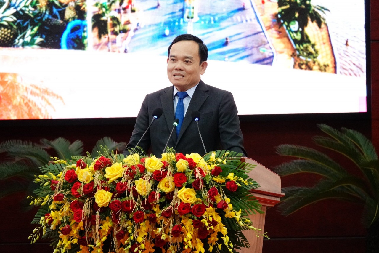 Xây dựng Hậu Giang thành trung tâm kết nối, trung chuyển hàng hóa của vùng Xây dựng Hậu Giang thành trung tâm kết nối, trung chuyển hàng hóa của vùng