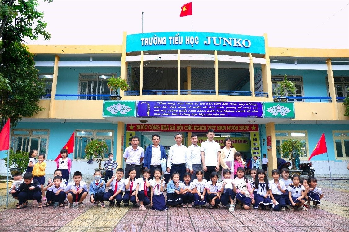 Quang Nam Students And Teachers Benefit From Japan’s Sponsor Quang Nam Students And Teachers Benefit From Japan’s Aid Program