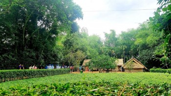 Solutions to Improve Effectiveness of Nghe An's People-to-people Diplomacy Through Tourism