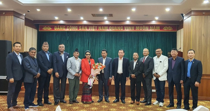 Nepal Peace and Solidarity Council Delegation Visits Quang Ninh Nepal Peace and Solidarity Council Delegation Visits Quang Ninh