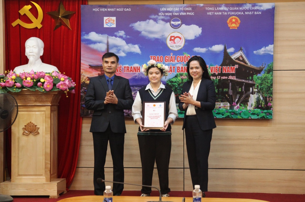 Vinh Phuc: 14.000 Artworks Enter The Vietnam – Japan Drawing Contest Vinh Phuc: 14,000 Artworks Enter The Vietnam – Japan Drawing Contest