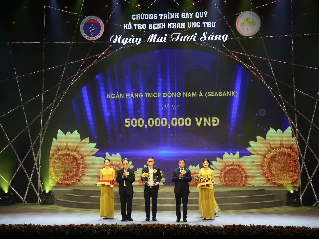 SeABank lần thứ 6 được vinh danh trong Top 100 Doanh nghiệp bền vững Việt Nam SeABank lần thứ 6 được vinh danh trong Top 100 Doanh nghiệp bền vững Việt Nam
