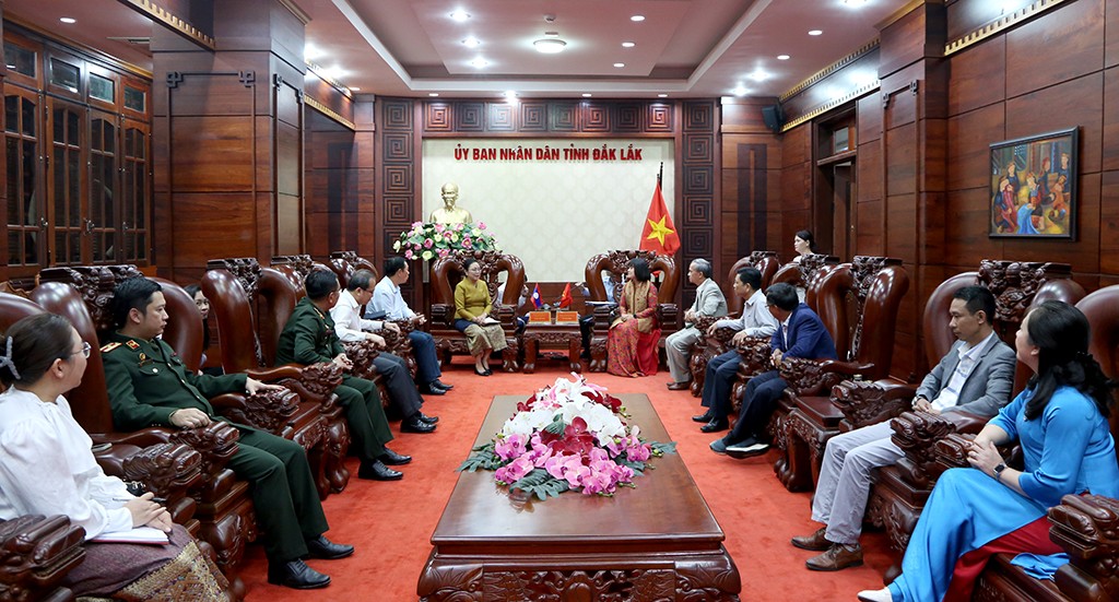 Triển khai hợp tác, hữu nghị, khai thác tiềm năng lợi thế của Đắk Lắk và các tỉnh Nam Lào Triển khai hợp tác, hữu nghị, khai thác tiềm năng lợi thế của Đắk Lắk và các tỉnh Nam Lào