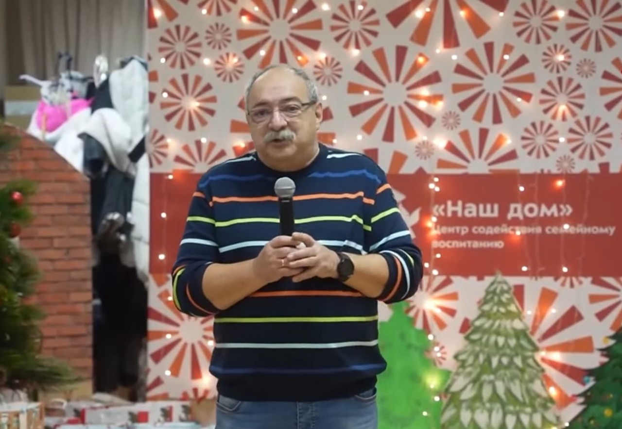 ông Vadim Menshov, Giám đốc Trung tâm “Ngôi nhà Chúng ta” ông Vadim Menshov, Giám đốc Trung tâm “Ngôi nhà Chúng ta”