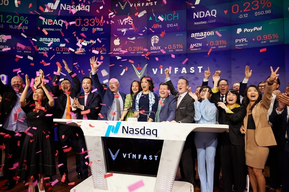 Cổ phiếu VinFast (VFS) chính thức niêm yết trên sàn NASDAQ hồi tháng 8 - Ảnh: VinFast Cổ phiếu VinFast (VFS) chính thức niêm yết trên sàn NASDAQ hồi tháng 8 - Ảnh: VinFast