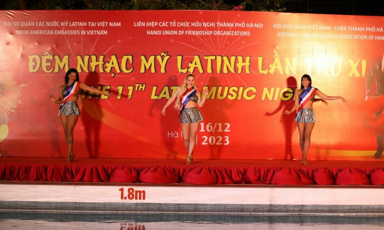 Vibrant Latin Music Night Held in Hanoi Vibrant Latin Music Night Held in Hanoi