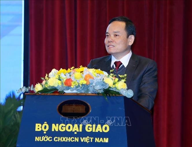 Ngành Ngoại giao cần tiếp tục chuyển mình mạnh mẽ hơn Ngành Ngoại giao cần tiếp tục chuyển mình mạnh mẽ hơn