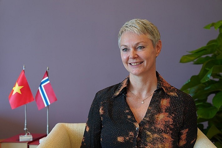 Norwegian Ambassador Hilde Solbakken: Vietnam Strongly Committed to Green Goals Norwegian Ambassador Hilde Solbakken: Vietnam Strongly Committed to Green Goals