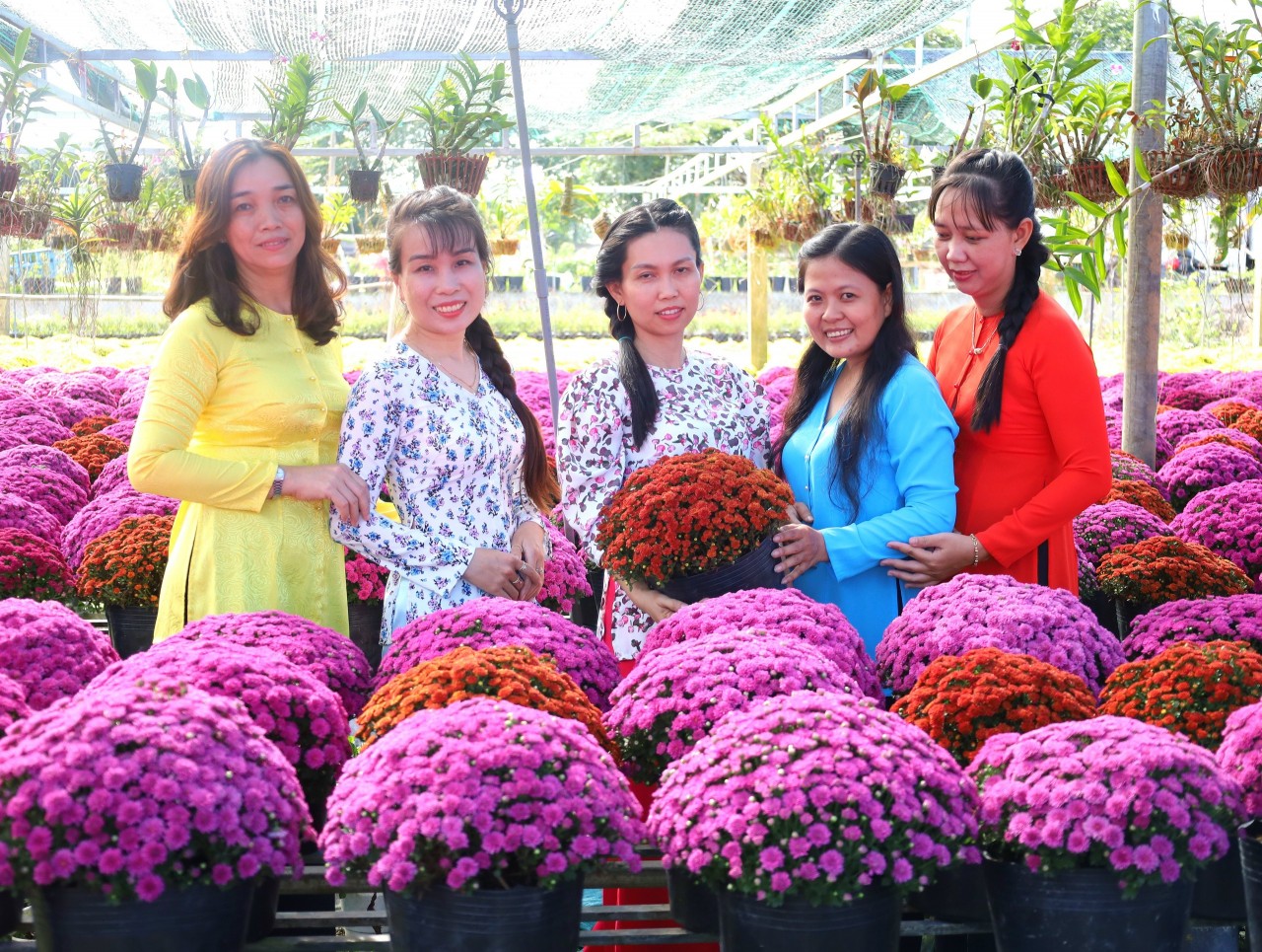 Khai mạc Festival Hoa - Kiểng Sa Đéc “Tình đất - Tình hoa” Khai mạc Festival Hoa - Kiểng Sa Đéc “Tình đất - Tình hoa”