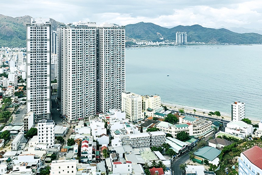 Quảng Nam bắt đầu rà soát cấp “sổ đỏ” cho các dự án Condotel, Officetel Quảng Nam bắt đầu rà soát cấp “sổ đỏ” cho các dự án Condotel, Officetel