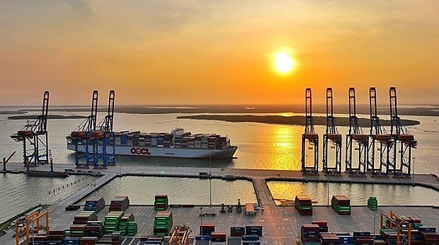 Gemalink International Port, part of the Cai Mep - Thi Vai port cluster in Phu My town, Ba Ria - Vung Tau province, stands out as one of the largest and most modern seaports in Vietnam.(Photo: VNA) Gemalink International Port, part of the Cai Mep - Thi Vai port cluster in Phu My town, Ba Ria - Vung Tau province, stands out as one of the largest and most modern seaports in Vietnam.(Photo: VNA)