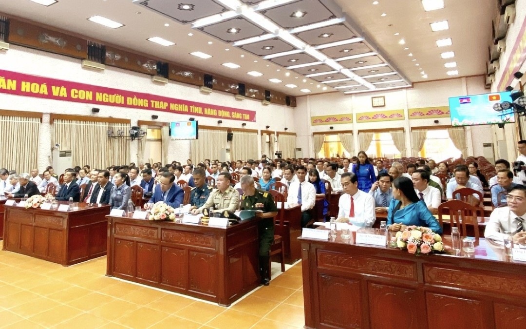 Đồng Tháp kỷ niệm 45 năm ngày chiến thắng chiến tranh bảo vệ biên giới Tây Nam Đồng Tháp kỷ niệm 45 năm ngày chiến thắng chiến tranh bảo vệ biên giới Tây Nam
