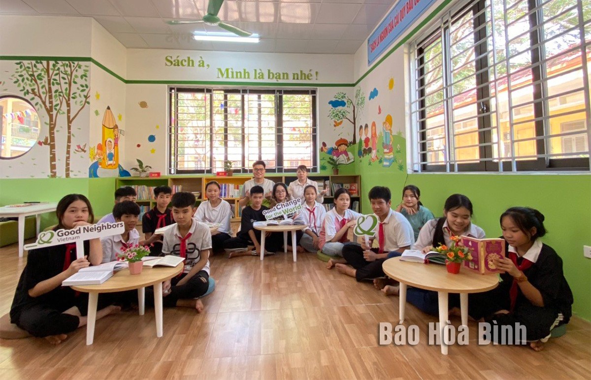 Đổi mới, nâng cao chất lượng hoạt động đối ngoại nhân dân Đổi mới, nâng cao chất lượng hoạt động đối ngoại nhân dân