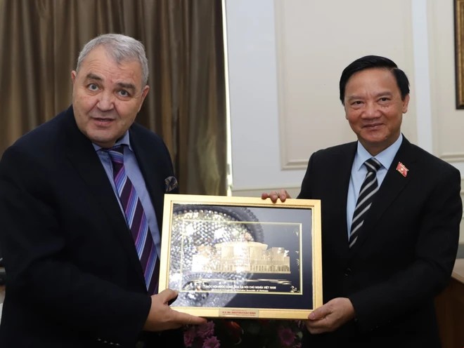 Việt Nam-Malta tiếp tục coi trọng và nuôi dưỡng nền tảng của quan hệ hợp tác Việt Nam-Malta tiếp tục coi trọng và nuôi dưỡng nền tảng của quan hệ hợp tác