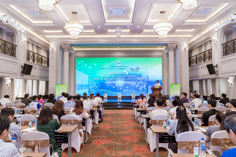 “Hội thảo về công tác chuyển đổi số cho các Đài phát thanh, truyền hình” thu hút hơn sự tham dự của hơn 200 phóng viên, biên tập viên các đài phát thanh – truyền hình trên cả nước. “Hội thảo về công tác chuyển đổi số cho các Đài phát thanh, truyền hình” thu hút hơn sự tham dự của hơn 200 phóng viên, biên tập viên các đài phát thanh – truyền hình trên cả nước.