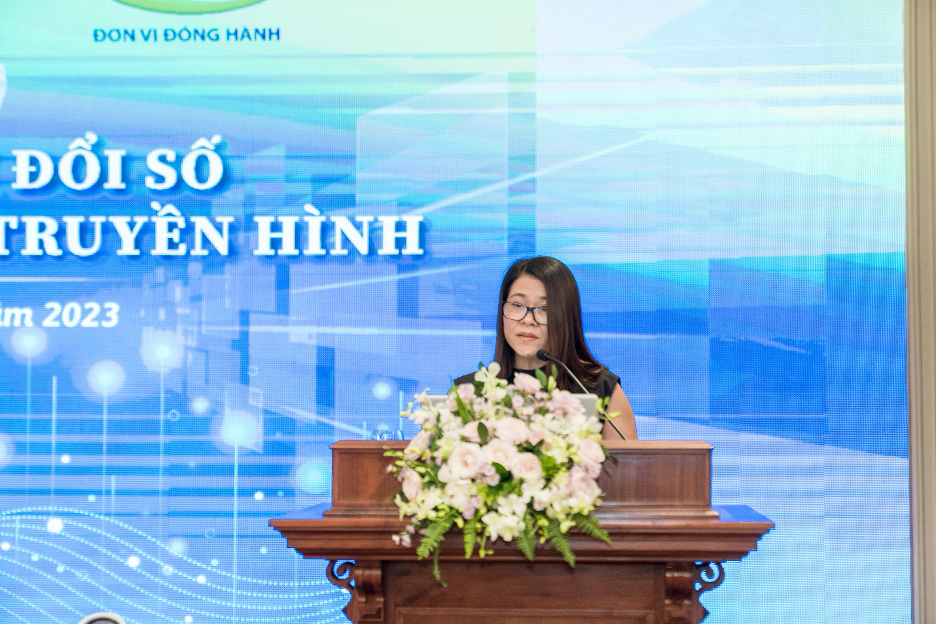 Đại diện lãnh đạo Vinamilk chia sẻ tại hội thảo. Đại diện lãnh đạo Vinamilk chia sẻ tại hội thảo.