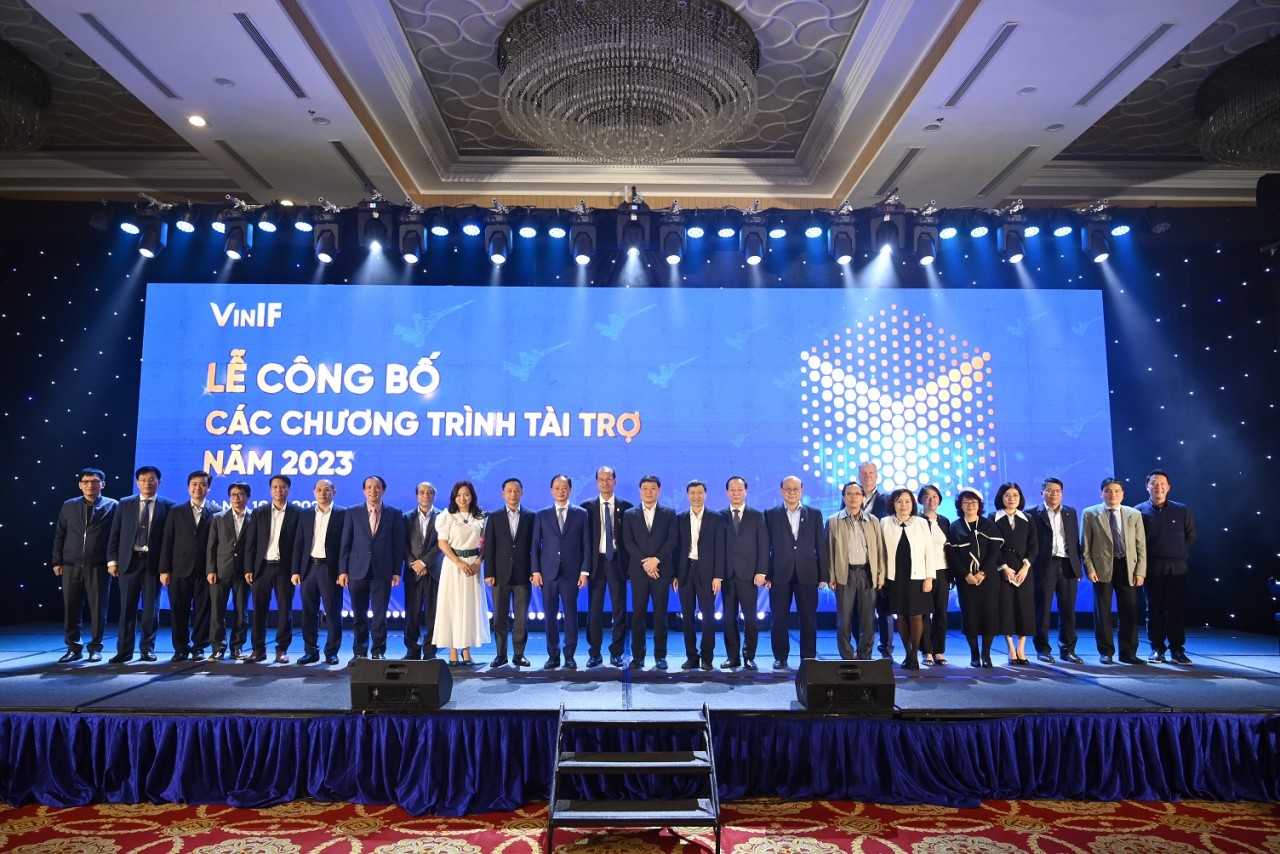 Lễ công bố các chương trình tài trợ năm 2023 của Quỹ VINIF Lễ công bố các chương trình tài trợ năm 2023 của Quỹ VINIF