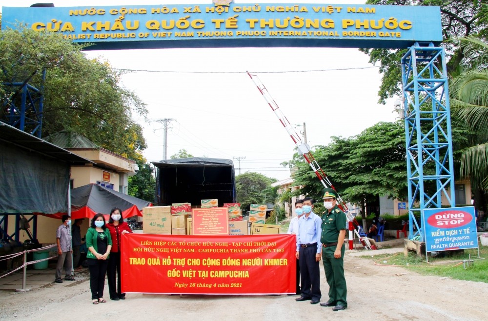 Đối ngoại nhân dân đóng góp tích cực vào sự phát triển kinh tế - xã hội của TP Cần Thơ Đối ngoại nhân dân đóng góp tích cực vào sự phát triển kinh tế - xã hội của TP Cần Thơ