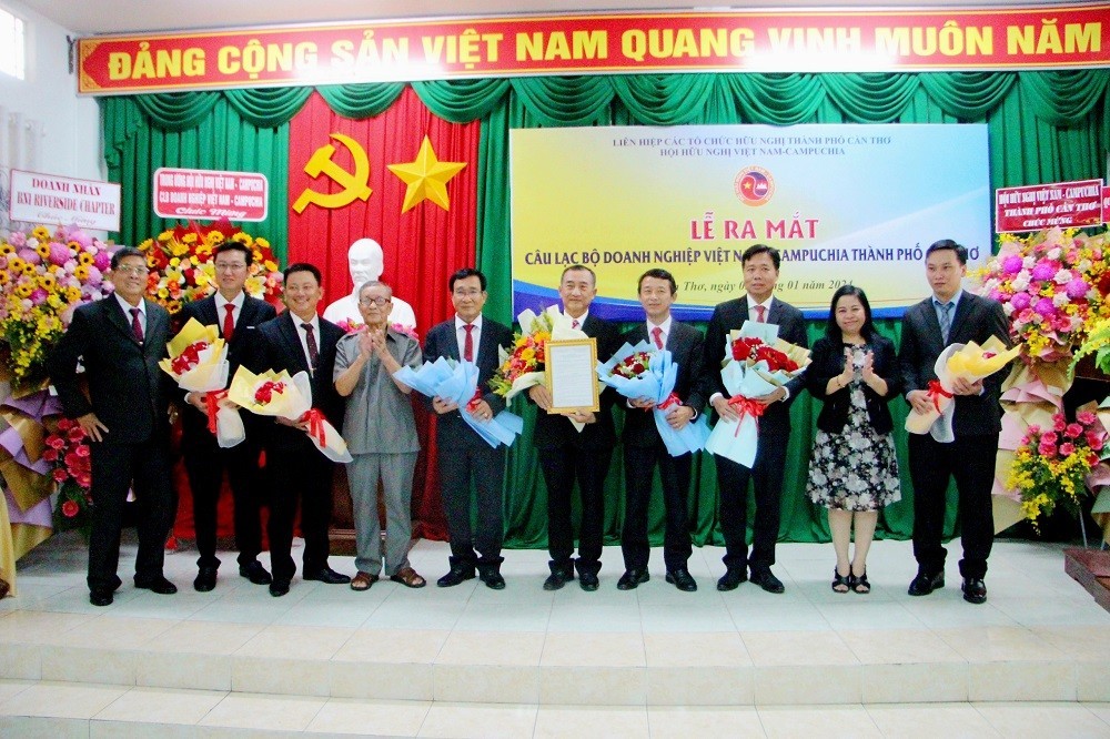 Đối ngoại nhân dân đóng góp tích cực vào sự phát triển kinh tế - xã hội của TP Cần Thơ Đối ngoại nhân dân đóng góp tích cực vào sự phát triển kinh tế - xã hội của TP Cần Thơ