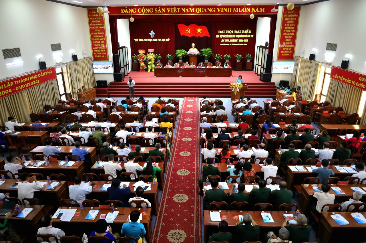 Đối ngoại nhân dân đóng góp tích cực vào sự phát triển kinh tế - xã hội của TP Cần Thơ Đối ngoại nhân dân đóng góp tích cực vào sự phát triển kinh tế - xã hội của TP Cần Thơ
