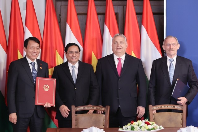 Thủ tướng Hungary: Việt Nam đang phát triển vượt trội và sẽ có vị trí hàng đầu châu Á