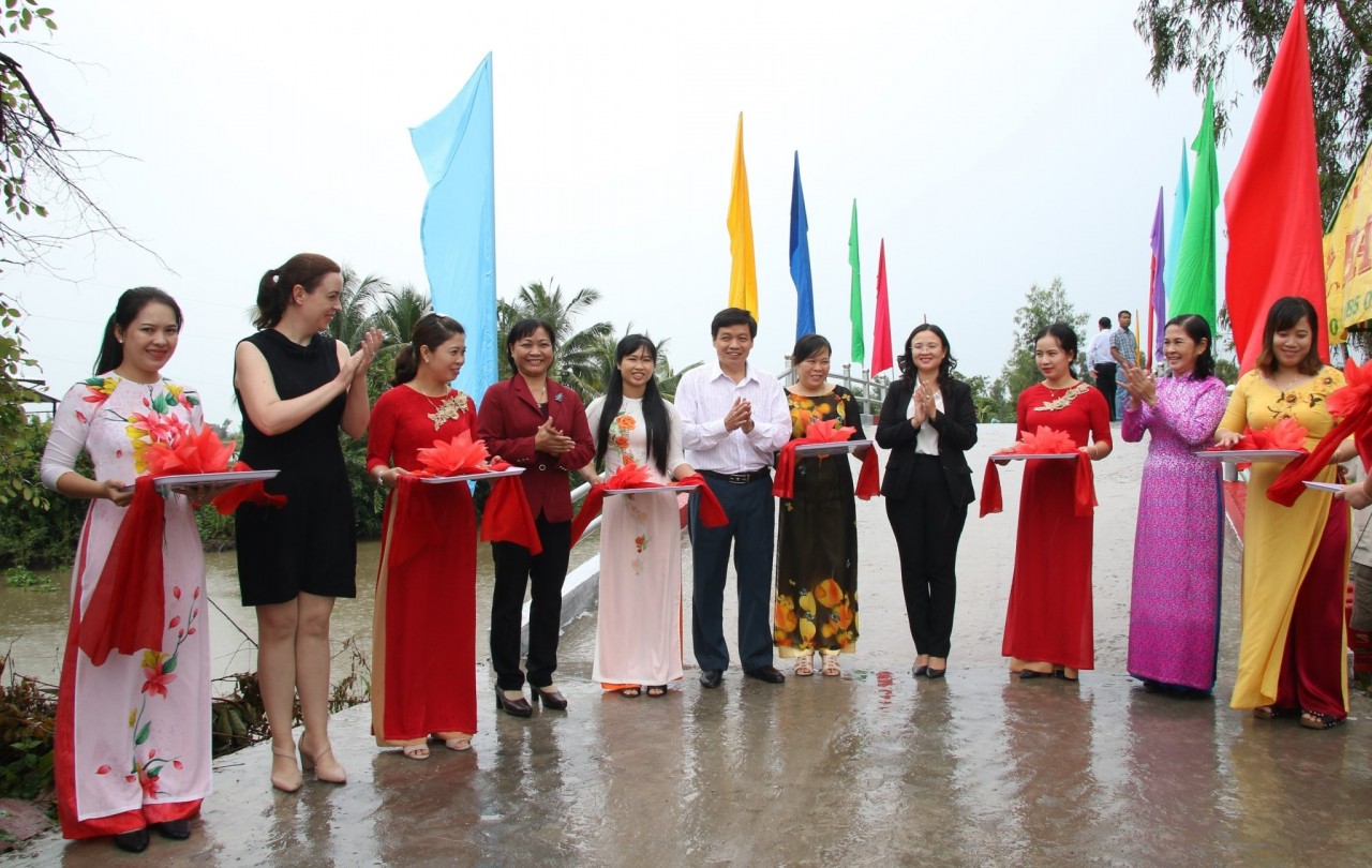 Bà Lê Thị Thanh Giang tái đắc cử Chủ tịch Liên hiệp các tổ chức hữu nghị thành phố Cần Thơ Bà Lê Thị Thanh Giang tái đắc cử Chủ tịch Liên hiệp các tổ chức hữu nghị thành phố Cần Thơ