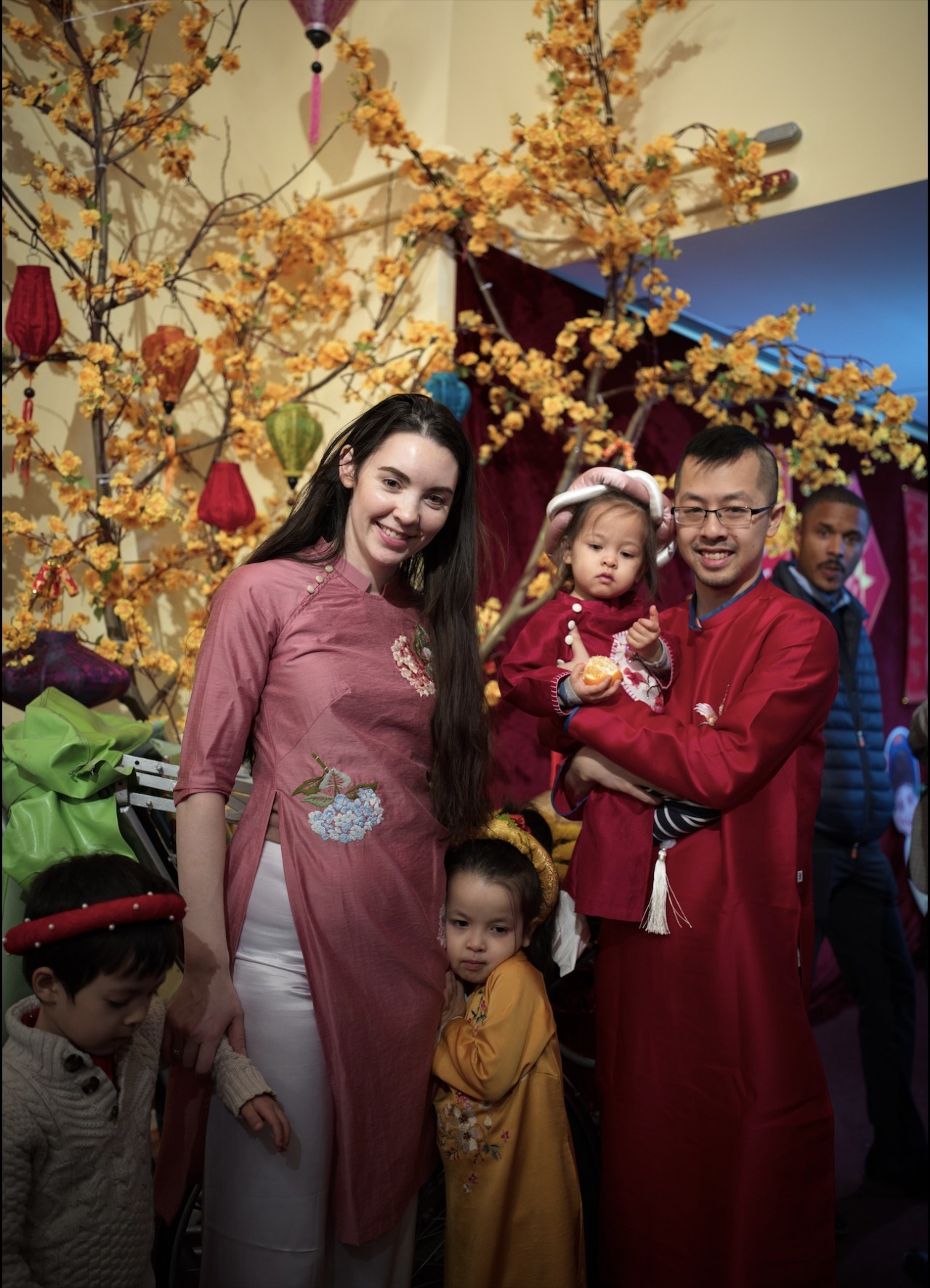 Xuân Quê hương ấm lòng người Việt xa xứ ở Tây Ban Nha và Hoa Kỳ Xuân Quê hương ấm lòng người Việt xa xứ ở Tây Ban Nha và Hoa Kỳ