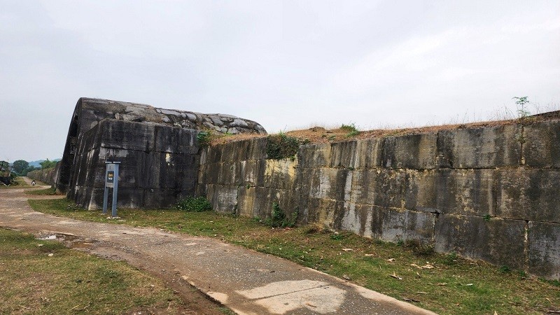 Ho Dynasty Citadel: The Largest Remaining Stone Structure In Southeast Asia Ho Dynasty Citadel: The Largest Remaining Stone Structure In Southeast Asia