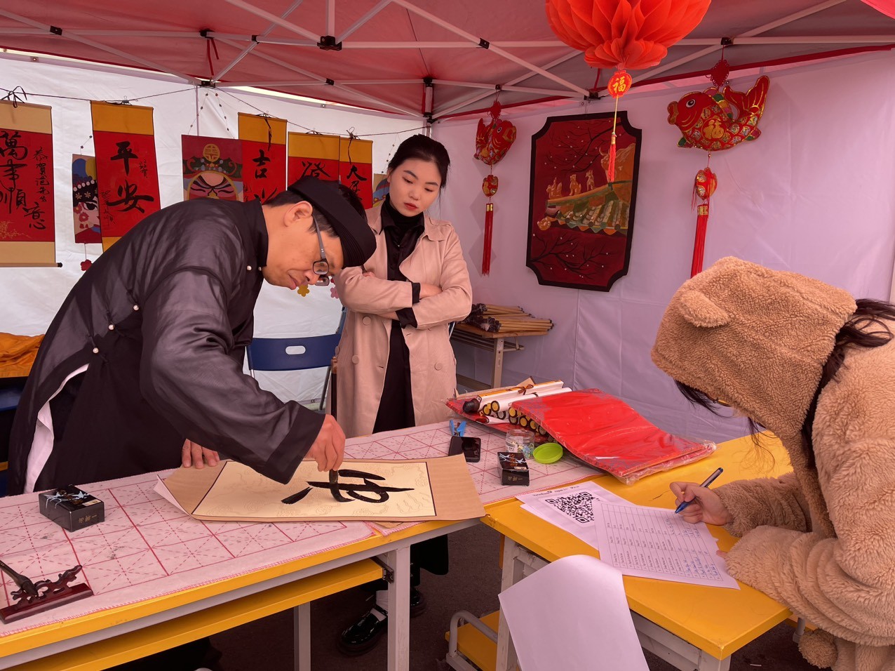 Giao lưu trải nghiệm văn hóa Việt - Trung “Chào Xuân 2024 Giao lưu trải nghiệm văn hóa Việt - Trung “Chào Xuân 2024