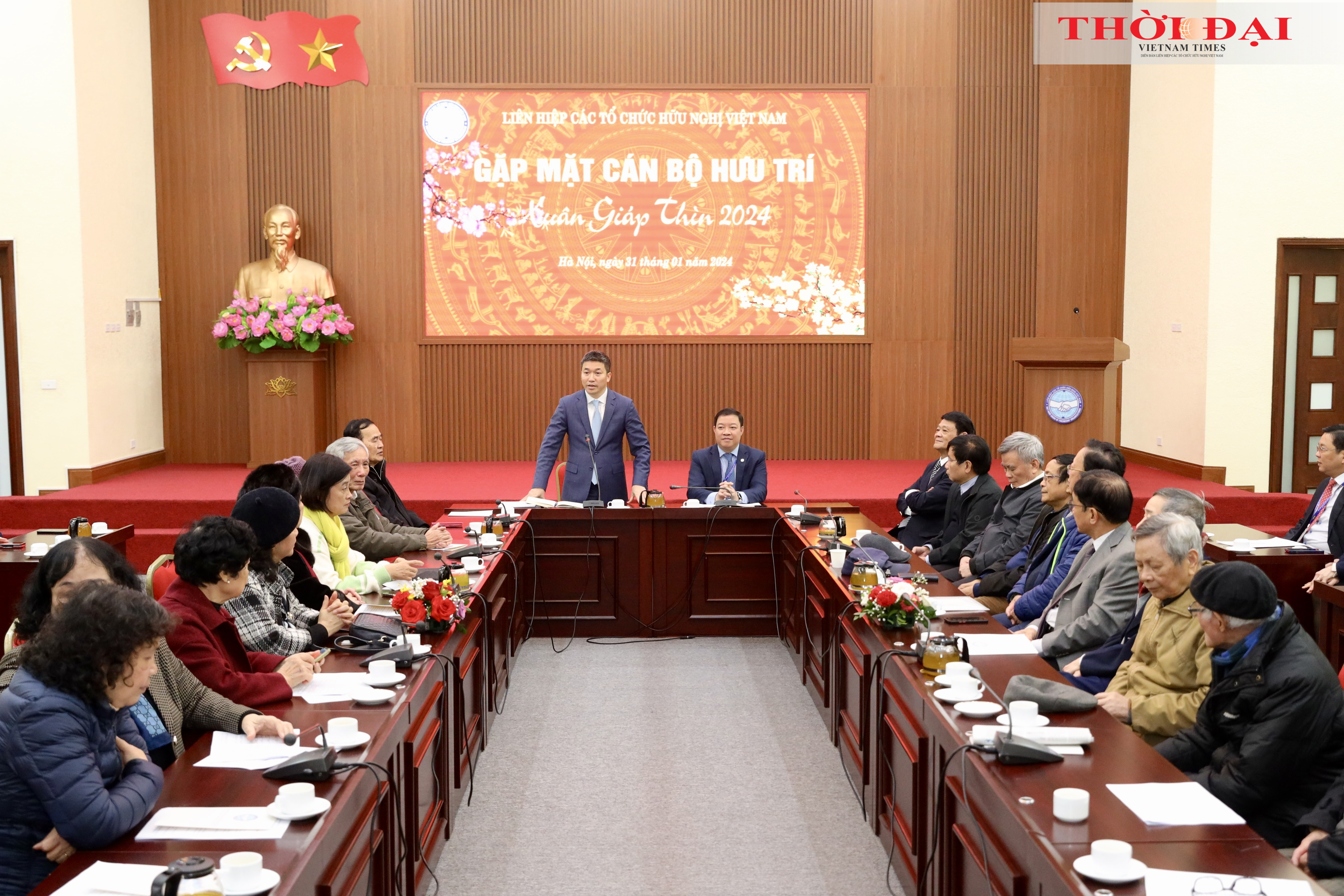 Chủ tịch Liên hiệp các tổ chức hữu nghị Việt Nam Phan Anh Sơn phát biểu tại buổi gặp mặt cán bộ hưu trí nhân dịp Xuân Giáp Thìn 2024. (Ảnh: Đinh Hòa) Chủ tịch Liên hiệp các tổ chức hữu nghị Việt Nam Phan Anh Sơn phát biểu tại buổi gặp mặt cán bộ hưu trí nhân dịp Xuân Giáp Thìn 2024. (Ảnh: Đinh Hòa)