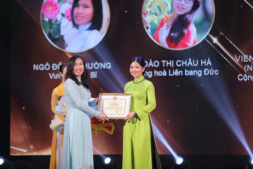 2023: Honoring Vietnamese Ambassadors Abroad 2023: Honoring Vietnamese Ambassadors Abroad