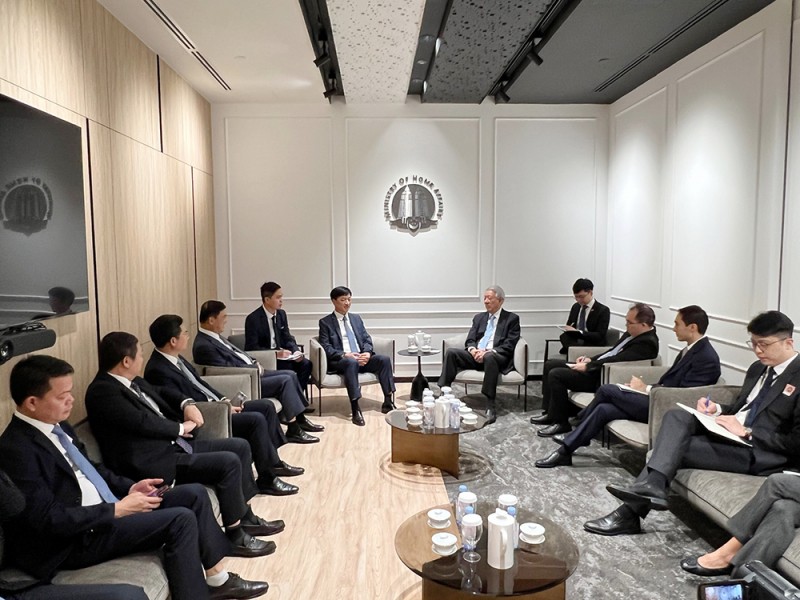 The delegation from the Vietnamese Ministry of Public Security paid a courtesy call to Singaporean Senior Minister and Coordinating Minister for National Security Teo Chee Hean. Photo: bocongan.gov.vn The delegation from the Vietnamese Ministry of Public Security paid a courtesy call to Singaporean Senior Minister and Coordinating Minister for National Security Teo Chee Hean. Photo: bocongan.gov.vn
