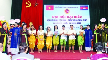 Sôi nổi phong trào hỗ trợ lưu học sinh Campuchia