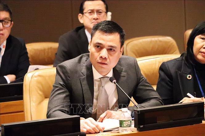 Việt Nam sẽ cùng ASEAN tích cực hỗ trợ Myanmar thúc đẩy giải pháp hòa bình Việt Nam sẽ cùng ASEAN tích cực hỗ trợ Myanmar thúc đẩy giải pháp hòa bình