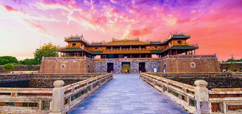Hue Imperial Citadel: The Perfect Destination For A Spring Trip Hue Imperial Citadel: The Perfect Destination For A Spring Trip