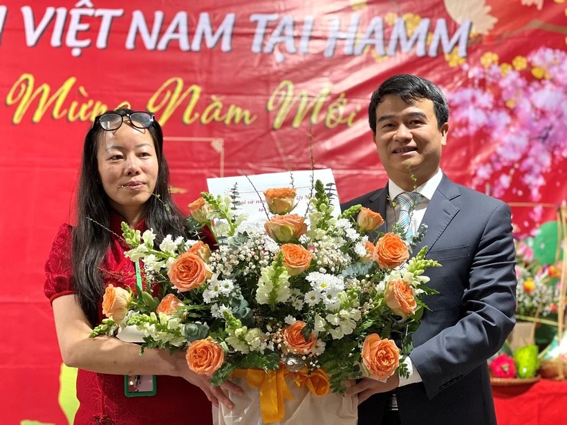 Đức: Hội người Việt tại thành phố Hamm khẳng định xây dựng cộng đồng vững mạnh Đức: Hội người Việt tại thành phố Hamm khẳng định xây dựng cộng đồng vững mạnh