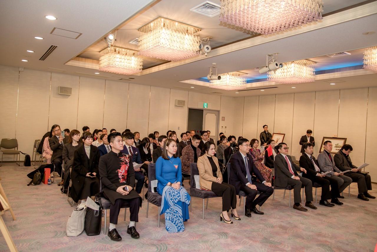Phát động treo bản đồ Việt Nam tại Nhật Bản Phát động treo bản đồ Việt Nam tại Nhật Bản