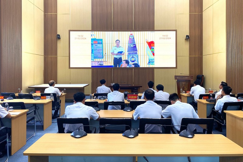 Các đơn vị đóng quân trên địa bàn tỉnh Cà Mau tham gia hội thi bằng hình thức trực truyến. Các đơn vị đóng quân trên địa bàn tỉnh Cà Mau tham gia hội thi bằng hình thức trực truyến.