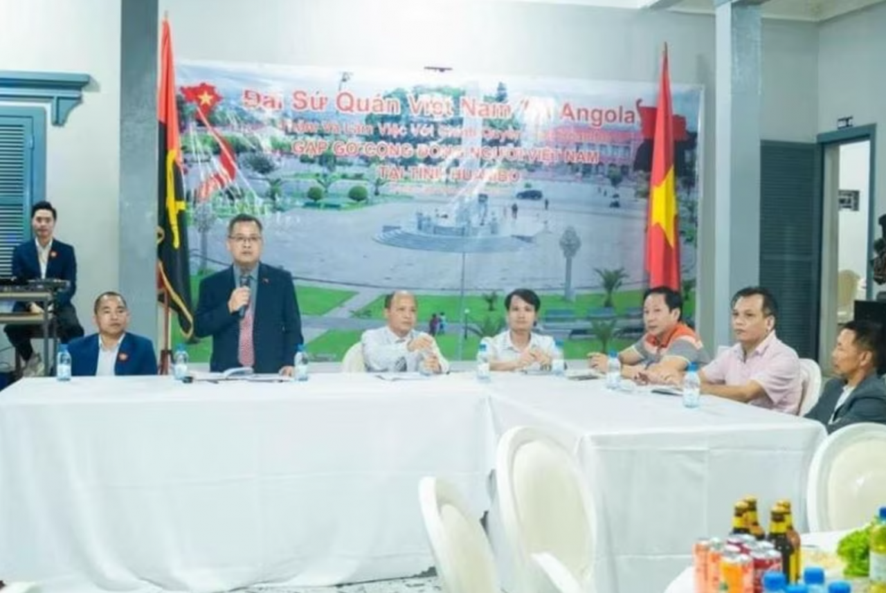 Angola đánh giá cao những đóng góp của cộng đồng người Việt Angola đánh giá cao những đóng góp của cộng đồng người Việt