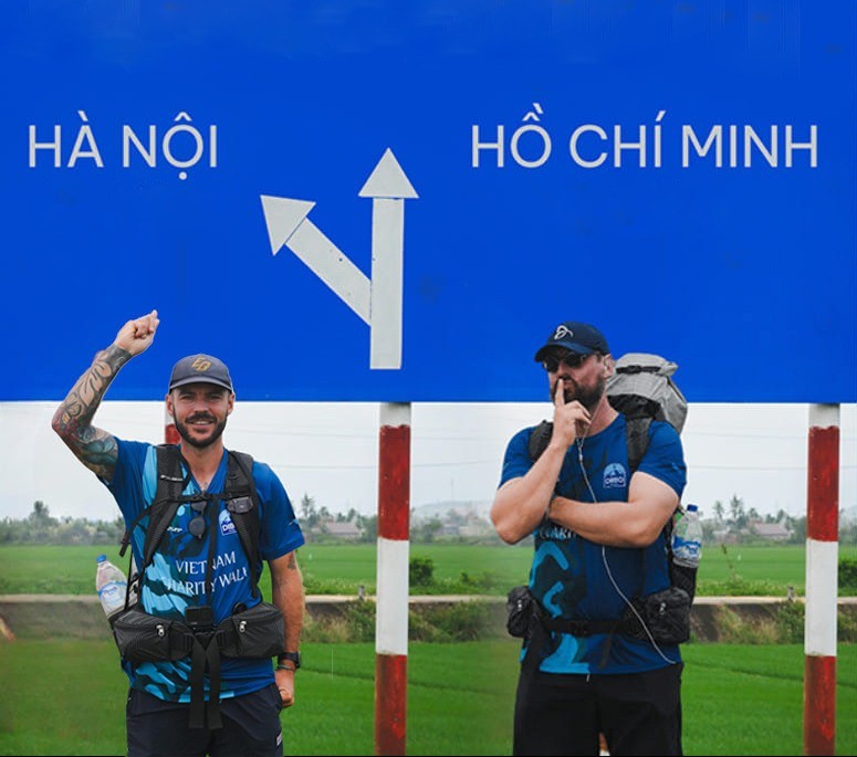 This is a walk to support disadvantaged children across Vietnam. This is a walk to support disadvantaged children across Vietnam.