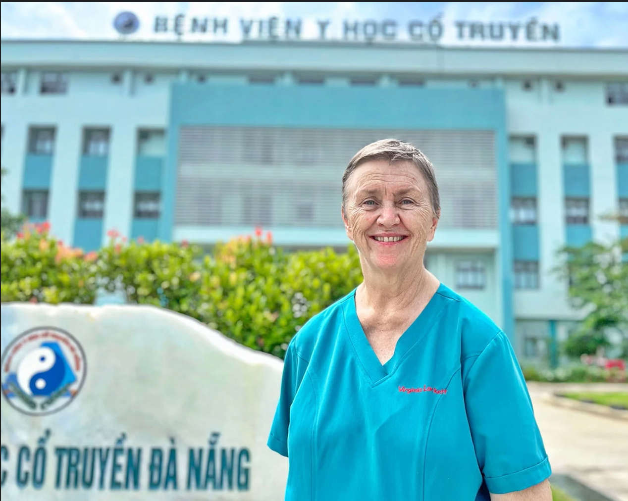 Bác sĩ Virginia Mary Lockett và câu chuyện chữa bệnh bằng tình yêu thương Bác sĩ Virginia Mary Lockett và câu chuyện chữa bệnh bằng tình yêu thương