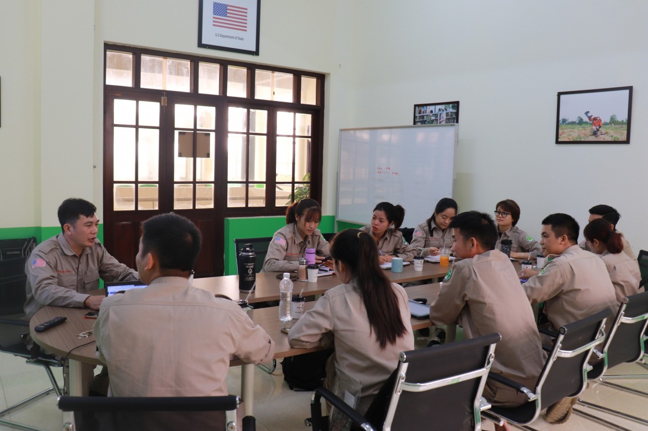 NPA tập huấn bồi dưỡng cho toàn bộ các nhân viên hiện trường NPA tập huấn bồi dưỡng cho toàn bộ các nhân viên hiện trường